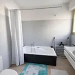 Les Terrasses De La Pinede, T3, 4p, & Pinede Апартаменты *