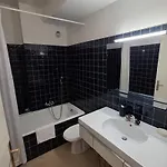 Les Terrasses De La Pinede, T3, 4p, & Pinede Апартаменты