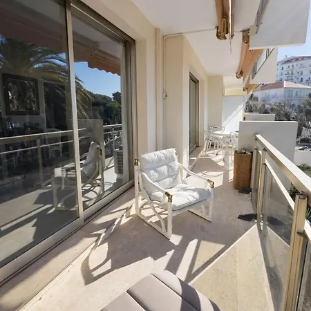 Apartment Les Terrasses De La Pinede, T3, 4p, & Pinede