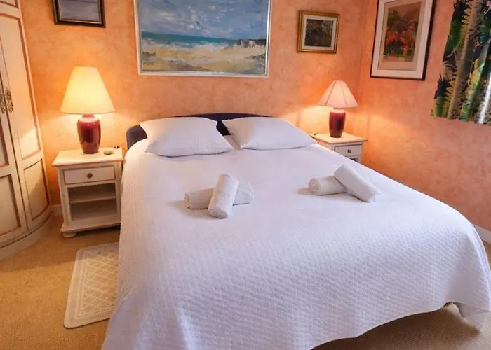 Les Terrasses De La Pinede, T3, 4p, & Pinede