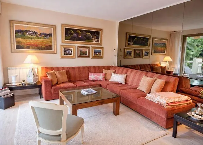 Lejlighed Les Terrasses De La Pinede, T3, 4p, & Pinede