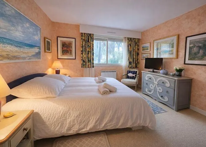 Les Terrasses De La Pinede, T3, 4p, & Pinede *